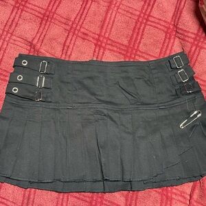 Tripp Black Pleated Skirt